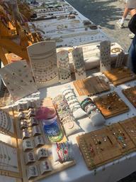 Jewelry & Accessories
