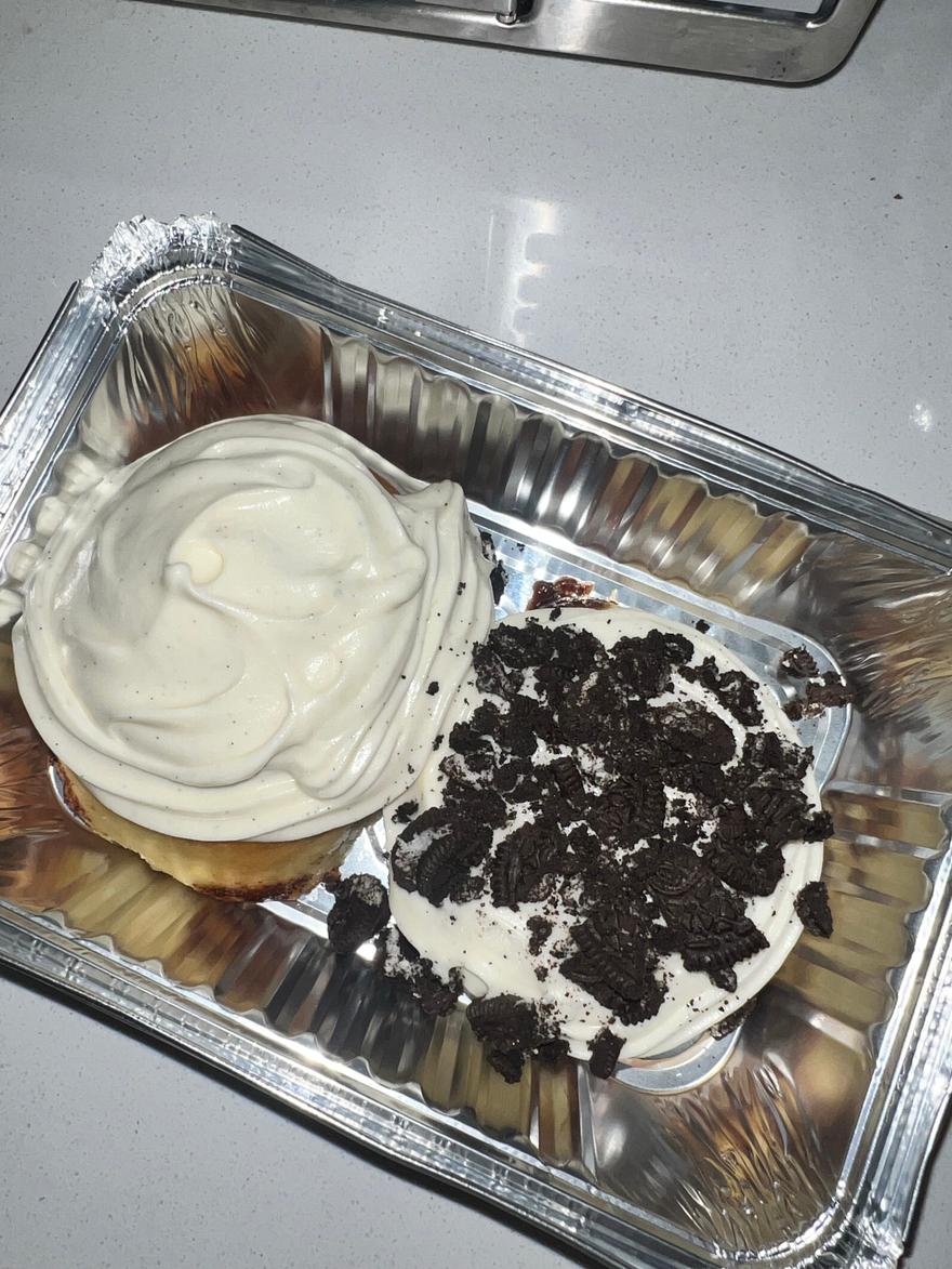 Oreo Cinnamon Rolls
