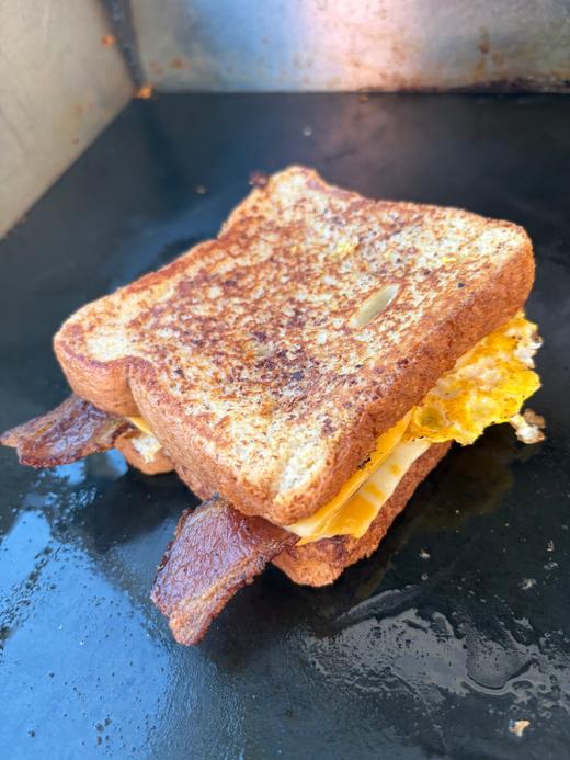 French toast sandwich 