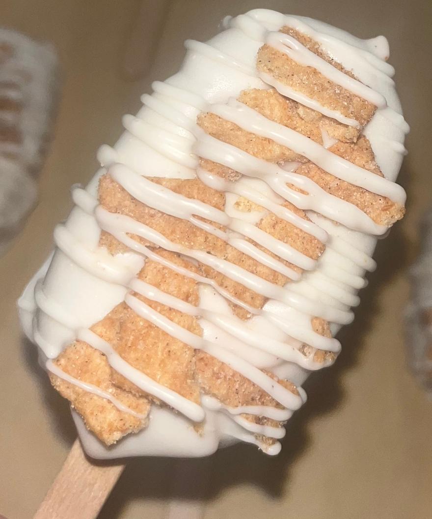 Cinnamon Toast Crunch Cake Pop