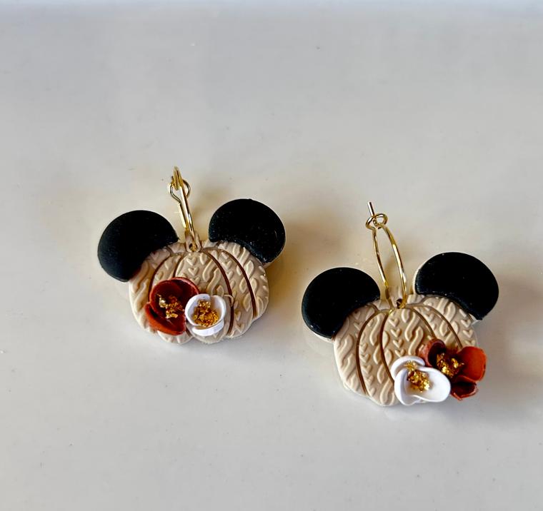 Mickey pumpkins 