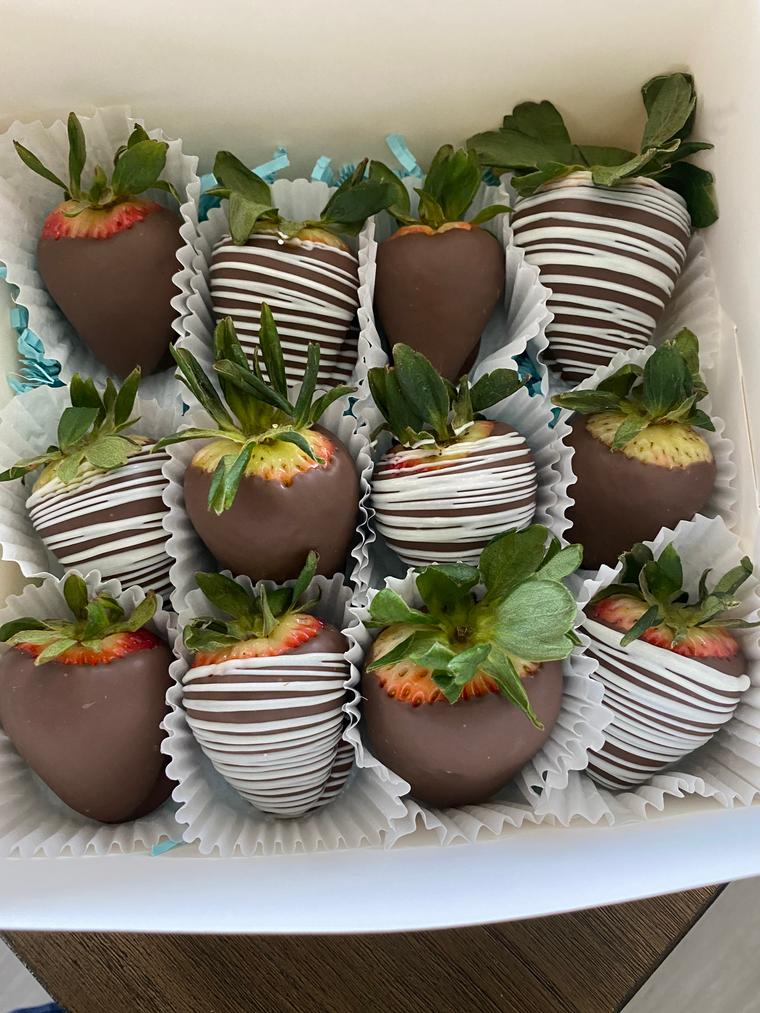 Chocolate covered strawberries 